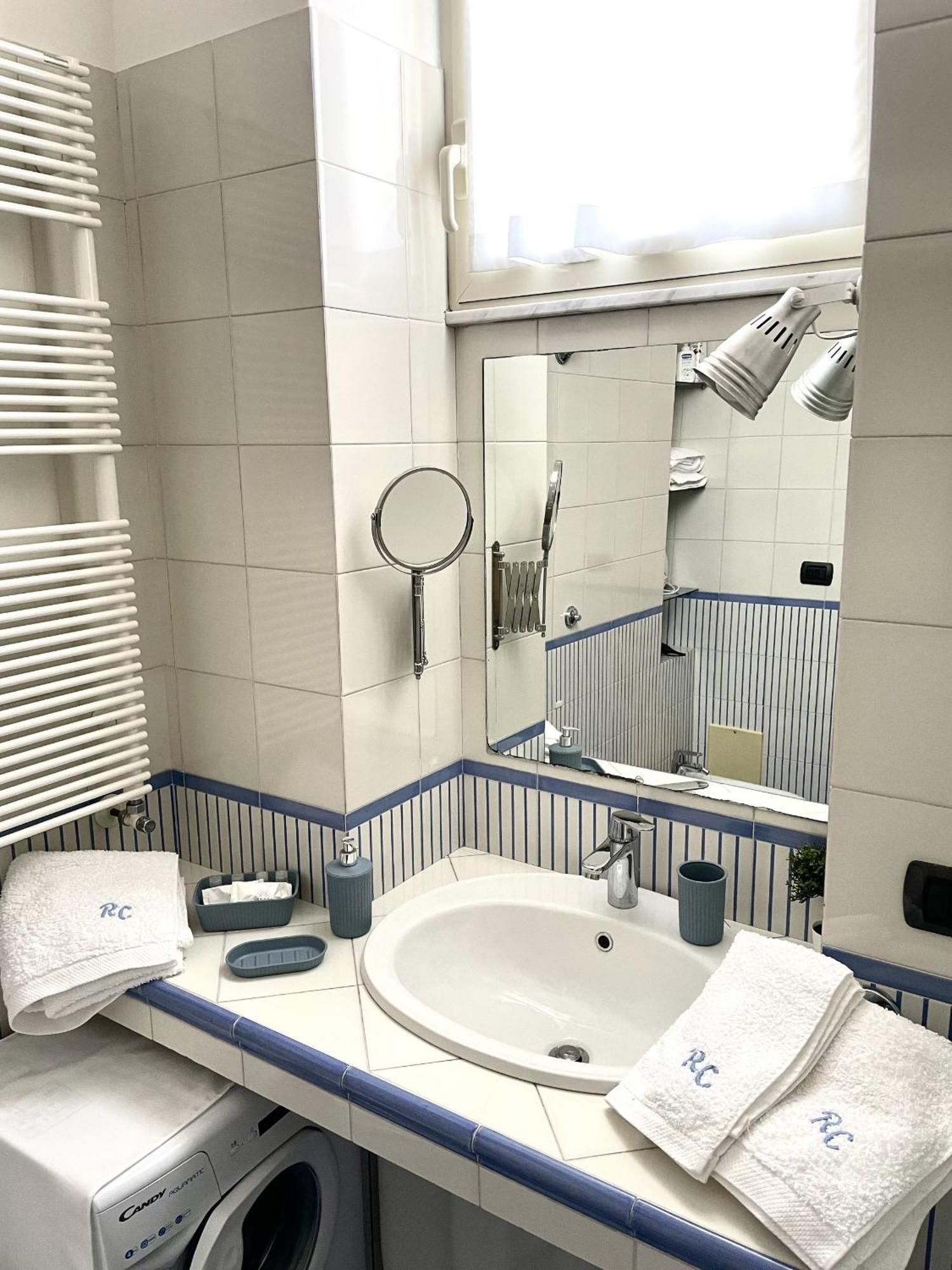 Residenza Chiaia Bed & Breakfast Napoli Ngoại thất bức ảnh